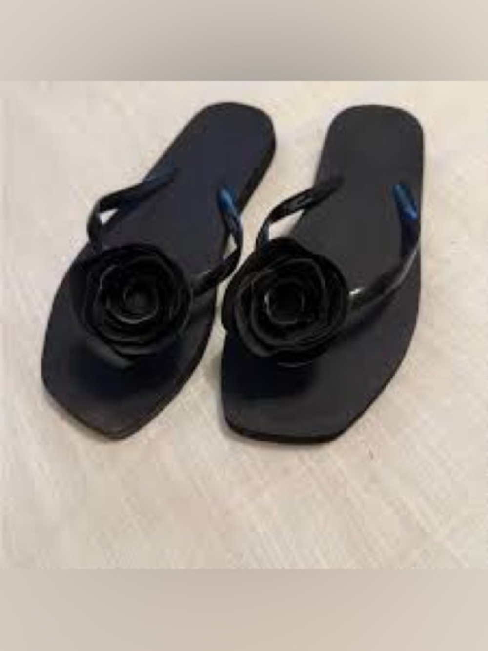 Shade & Shore Black Floral Toe-Post Sandals